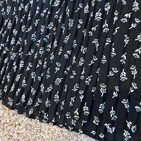 Vintage Talbots Accordian Pleated floral Maxi Skirt. elastic waist. EUC. 18. - Picture 3 of 11